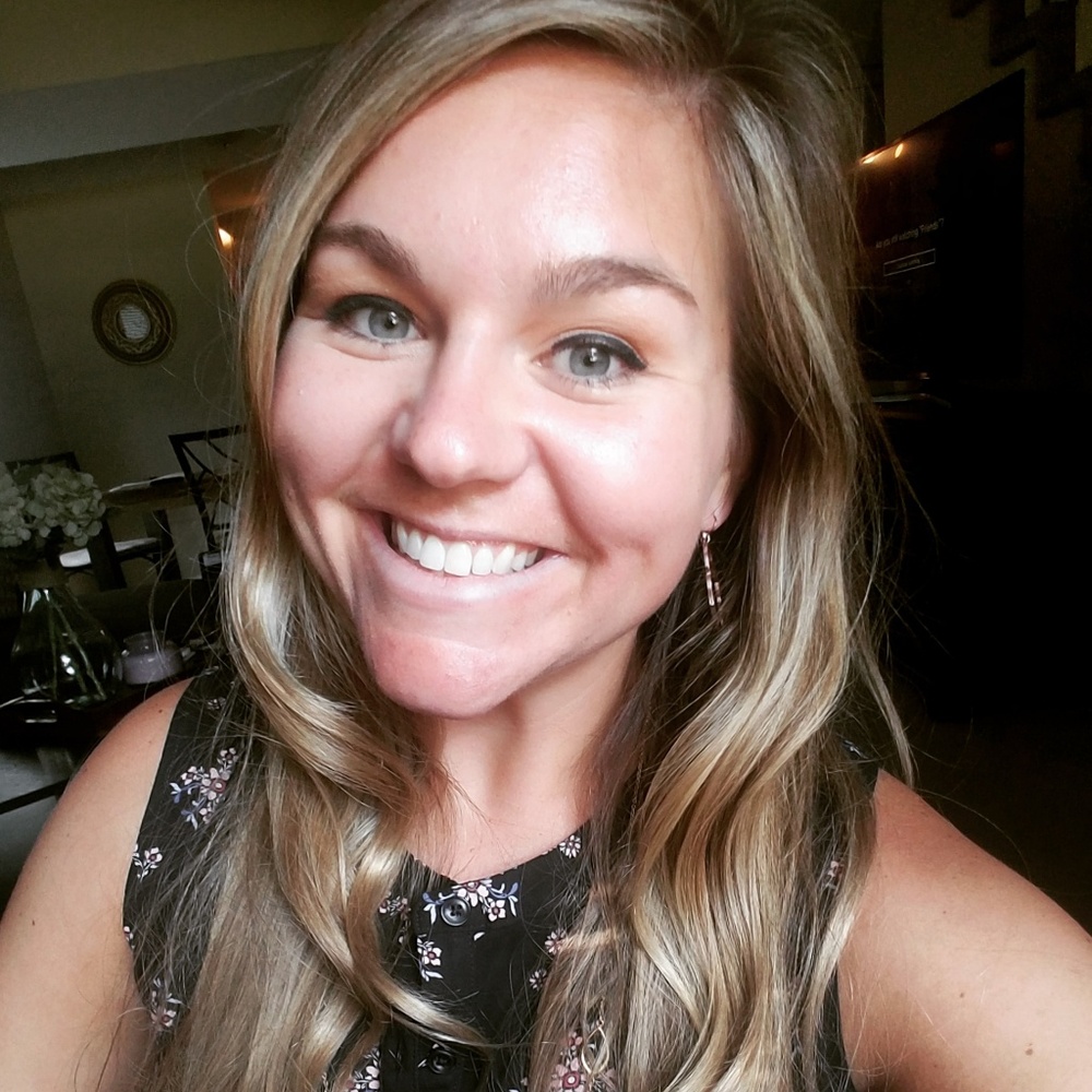 Meet your Posher, Leann